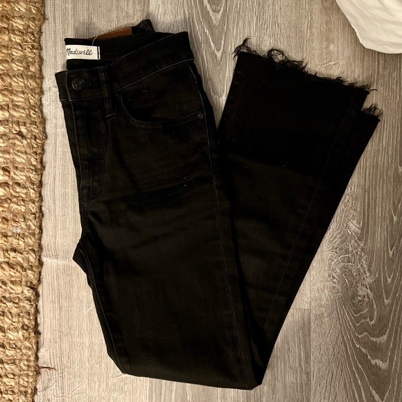 Madewell Cali Demi Boot Jeans - Berkeley Black - Raw Hem - Picture 4 of 11